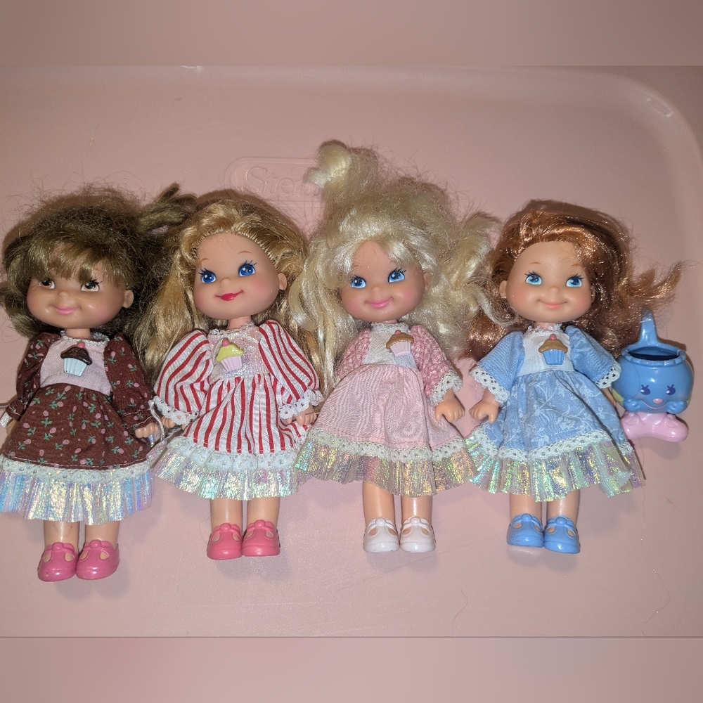 Cherry Merry Muffin Set
